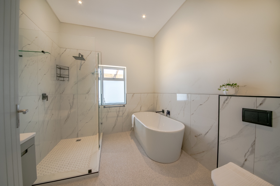 3 Bedroom Property for Sale in Maremmana Estate Western Cape